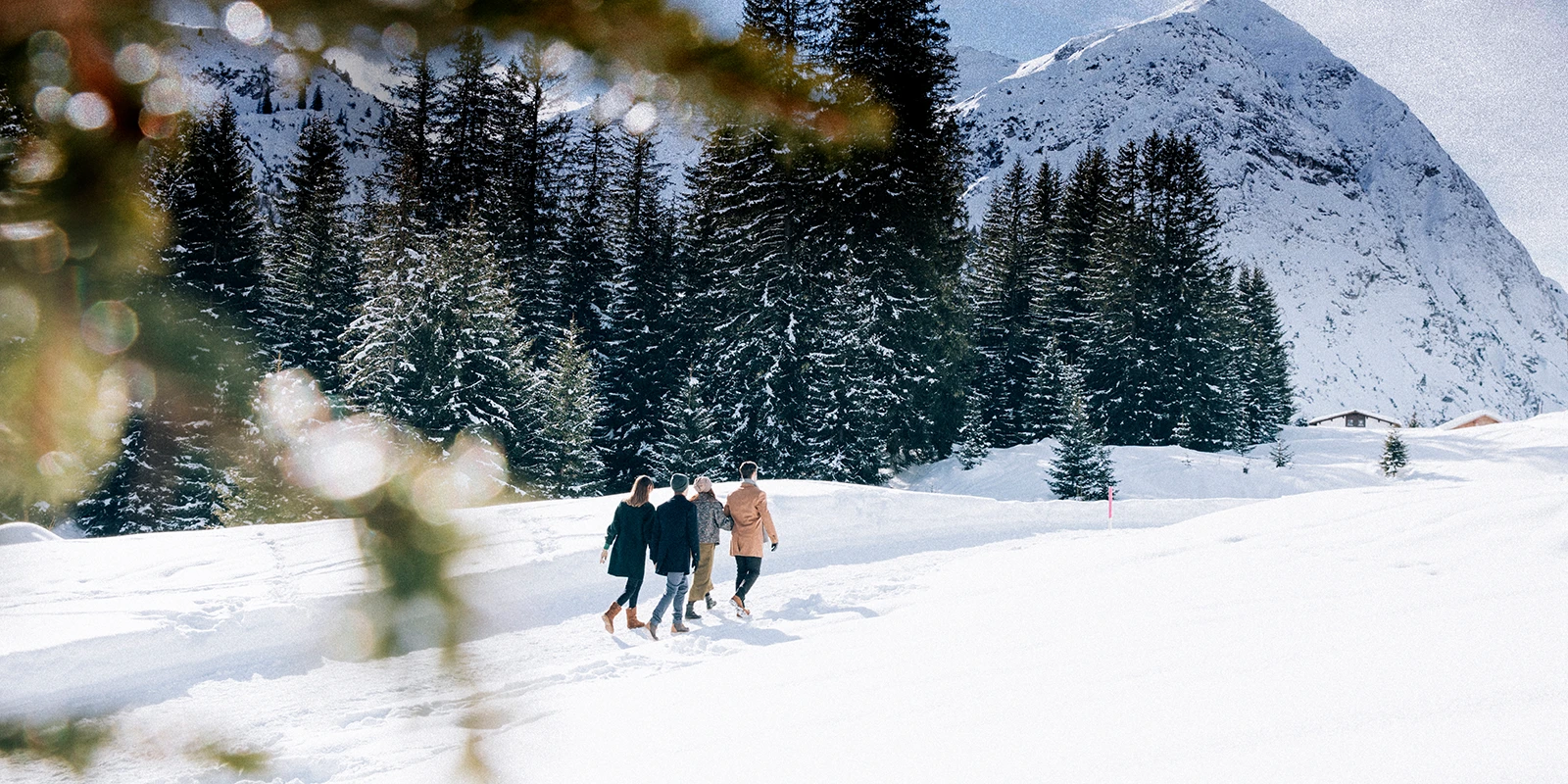 Winterwanderung im Zuger-Tal zum Gasthof Älpele. Bild: Lech Zürs Tourismus, Daniel Zangerl